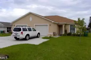 1020 SE 24th Ave, Cape Coral, FL 33990 - Photo 1