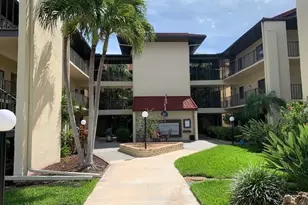 11060 Caravel Cir, Fort Myers, FL 33908 - Photo 1