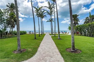 209 8th Ave S, Naples, FL 34102 - Photo 1
