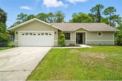 2711 4th St NW, Naples, FL 34120 - Photo 1