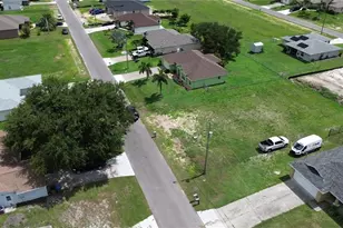 2212 NE 13th Pl, Cape Coral, FL 33909 - Photo 1