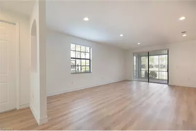 15618 Summit Place Cir #396, Naples, FL 34119 - Photo 1