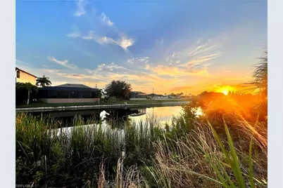 908 NW 18th Ter, Cape Coral, FL 33993 - Photo 1