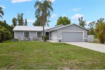8436 Cypress Dr N, Fort Myers, FL 33967 - Photo 1
