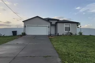 1107 N Capri Ct, Labelle, FL 33935 - Photo 1