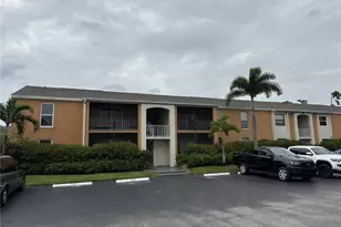 12626 Kenwood Ln, Fort Myers, FL 33907 - Photo 1