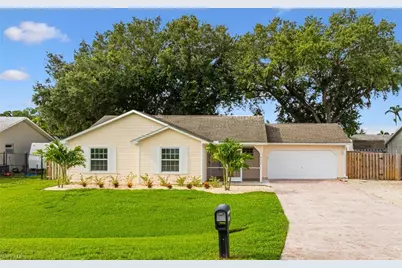 8492 Coral Dr, Fort Myers, FL 33967 - Photo 1