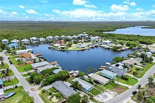 527 Goodland Dr W, Goodland, FL 34140 - Photo 1