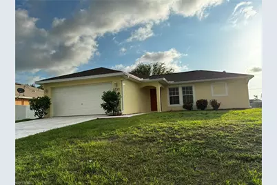 2732 NE 7th Pl, Cape Coral, FL 33909 - Photo 1