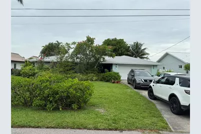 3610 SE 18th Pl, Cape Coral, FL 33904 - Photo 1