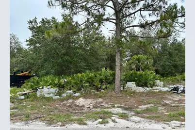 547 Cypress Ave S, Lehigh Acres, FL 33974 - Photo 1