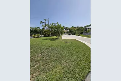 19681 Summerlin 642 Rd, Fort Myers, FL 33908 - Photo 1