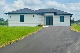 4224 70th Ave NE, Naples, FL 34120 - Photo 1