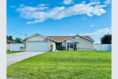 1714 SE 2nd St, Cape Coral, FL 33990 - Photo 1
