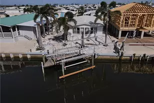 2930 Binnacle Ln, Saint James City, FL 33956 - Photo 1