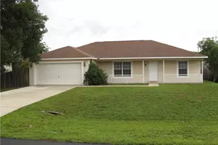 715 Zebu Pl, Fort Myers, FL 33913 - Photo 1