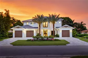565 Whispering Pine Ln, Naples, FL 34103 - Photo 1