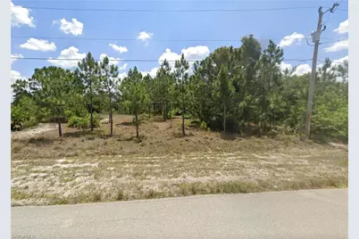 713 Oakridge Ave S, Lehigh Acres, FL 33974 - Photo 1