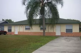 928 Andalusia Blvd, Cape Coral, FL 33909 - Photo 1