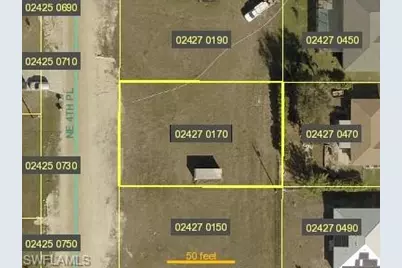 1005 NE 4th Pl, Cape Coral, FL 33909 - Photo 1