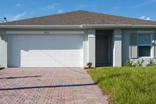 8032 Marsh Cir, Labelle, FL 33935 - Photo 1