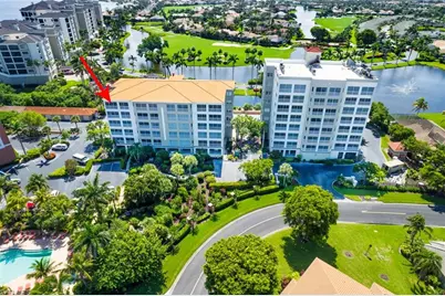 14817 Laguna Dr #504, Fort Myers, FL 33908 - Photo 1