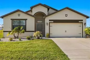 304 SW Trafalgar Parkway, Cape Coral, FL 33991 - Photo 1