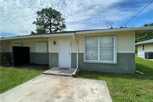 4202 Pine Drop Ln, North Fort Myers, FL 33917 - Photo 1