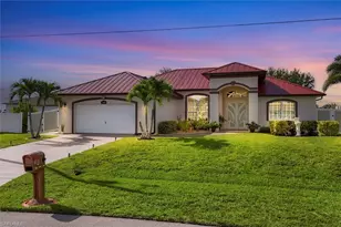 1402 SW 4th Ln, Cape Coral, FL 33991 - Photo 1