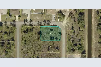 336 Western Ave S, Lehigh Acres, FL 33974 - Photo 1