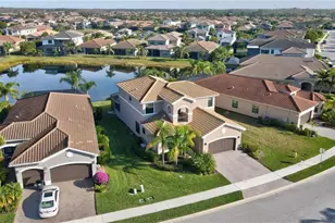 10064 Chesapeake Bay Dr, Fort Myers, FL 33913 - Photo 1