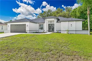 1716 SE 12th St, Cape Coral, FL 33990 - Photo 1