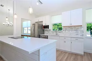 635 Lalique Cir, Naples, FL 34119 - Photo 1