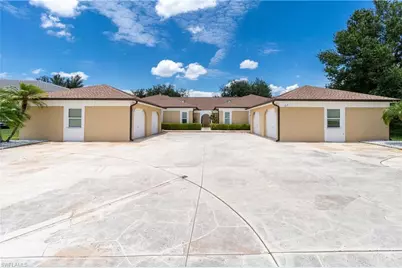 1203 Saxony Cir #D, Punta Gorda, FL 33983 - Photo 1
