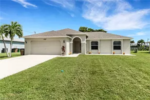1629 SE 12th Terrace, Cape Coral, FL 33990 - Photo 1