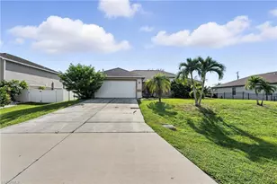 1010 SW 10th Pl, Cape Coral, FL 33991 - Photo 1