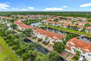 1176 Oxford Ln, Naples, FL 34105 - Photo 1