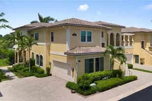 2431 Breakwater Wy, Naples, FL 34112 - Photo 1