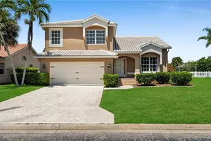 13760 Silver Lake Ct, Fort Myers, FL 33912 - Photo 1