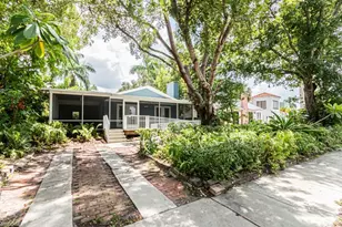 1556 Barcelona Ave, Fort Myers, FL 33901 - Photo 1