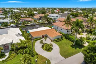 2340 Snook Dr, Naples, FL 34102 - Photo 1