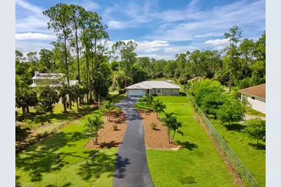 5096 Boxwood Way, Naples, FL 34116 - Photo 1