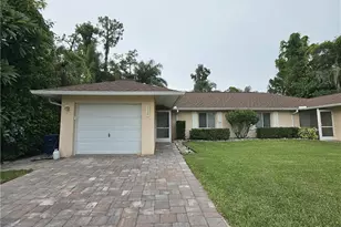 9209 Seville Rd, Fort Myers, FL 33967 - Photo 1