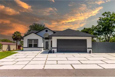 2727 40th Ave SE, Naples, FL 34117 - Photo 1