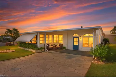 274 Yorkshire Ave, Fort Myers, FL 33908 - Photo 1