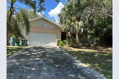 324 Sharwood Dr, Naples, FL 34110 - Photo 1