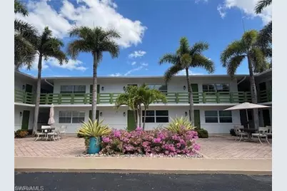 975 9th Ave S #12, Naples, FL 34102 - Photo 1