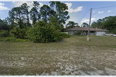1041 Milwaukee Blvd, Lehigh Acres, FL 33974 - Photo 1