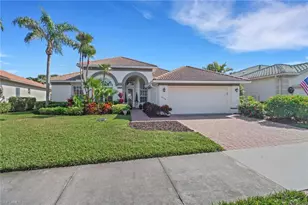 8768 Mustang Island Cir, Naples, FL 34113 - Photo 1
