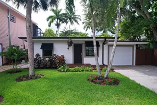 3240 Collee Ct, Naples, FL 34112 - Photo 1